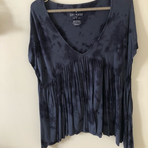 Navy/blue Tie-dye v-neck tee - Picture 1 of 3